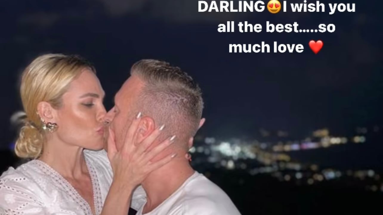 Ilary Blasi non si nasconde più: ecco i primi scatti (e baci) con Bastian