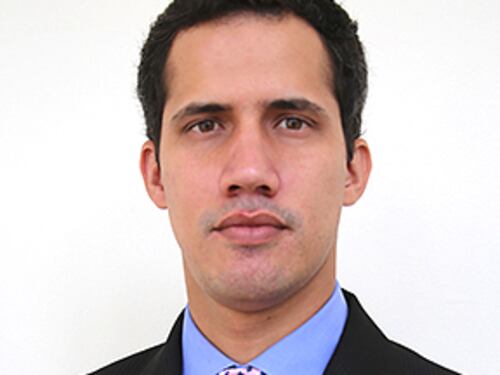 Gli Usa riconoscono Juan Guaidó "legittimo presidente del Venezuela"