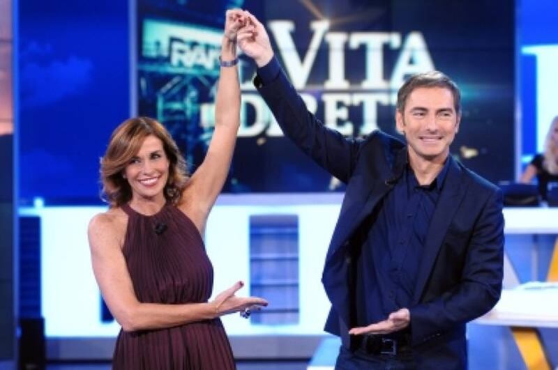 Cristina Parodi, dagli studi televisivi a Formentera 28