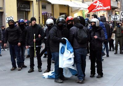 Scontri a Pisa tra antagonisti e polizia 4