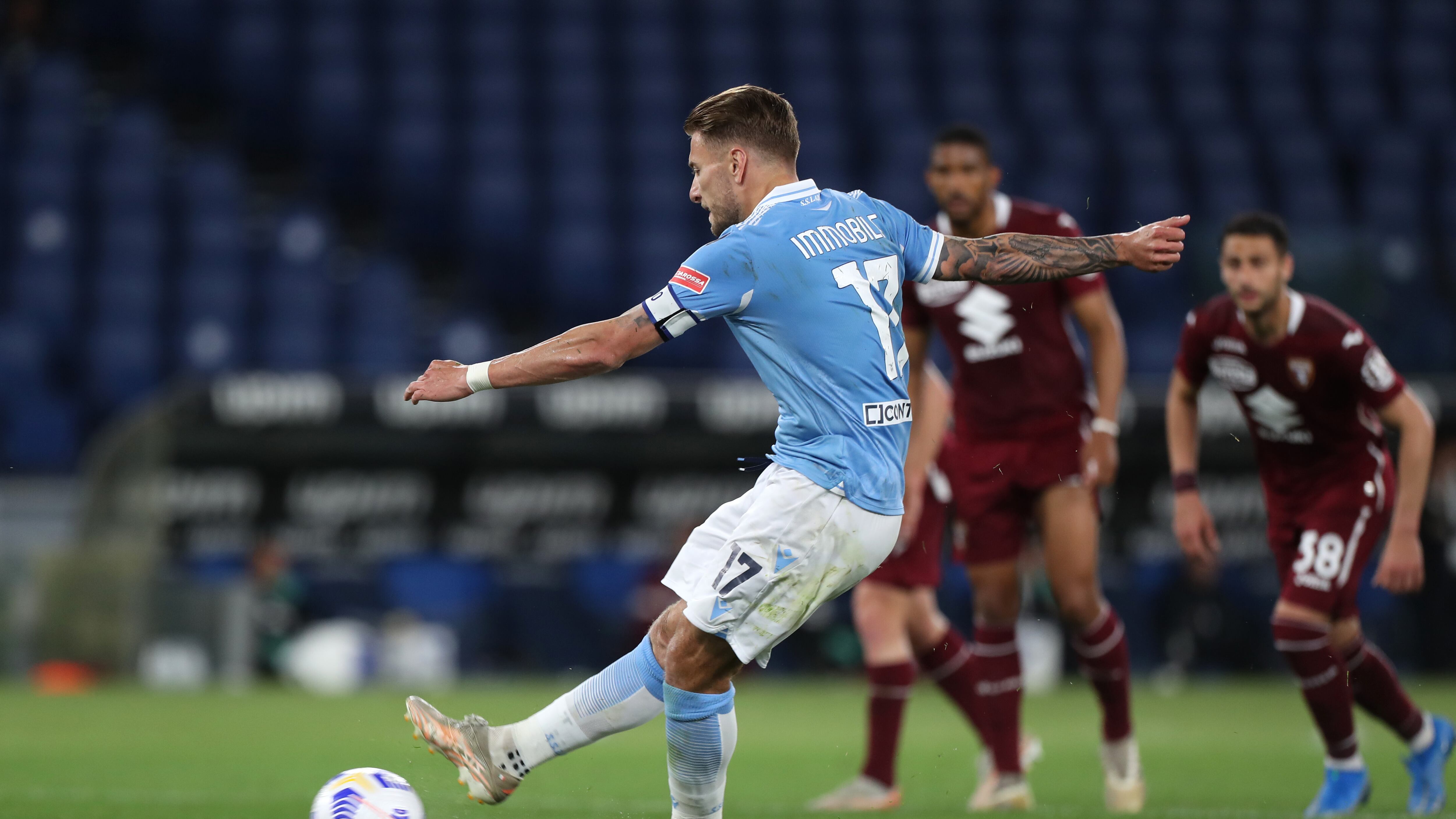 Immobile regala la salvezza a un Toro da dimenticare