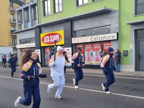 Quella torcia olimpica... Portarla accende a tutti l’amore per lo sport
