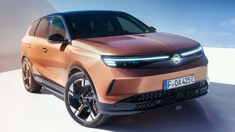 Nuova Opel Grandland 2024, guarda tutte le foto 6