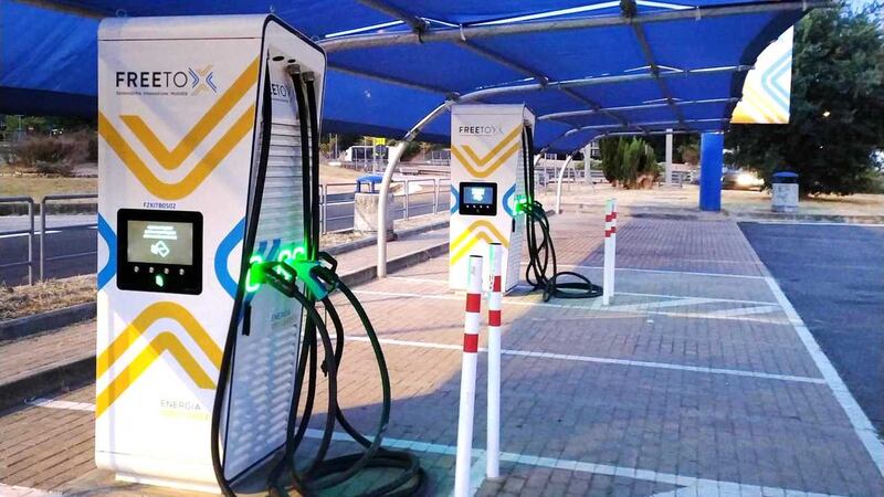 Bonus colonnine, ritorna lo sportello per le imprese