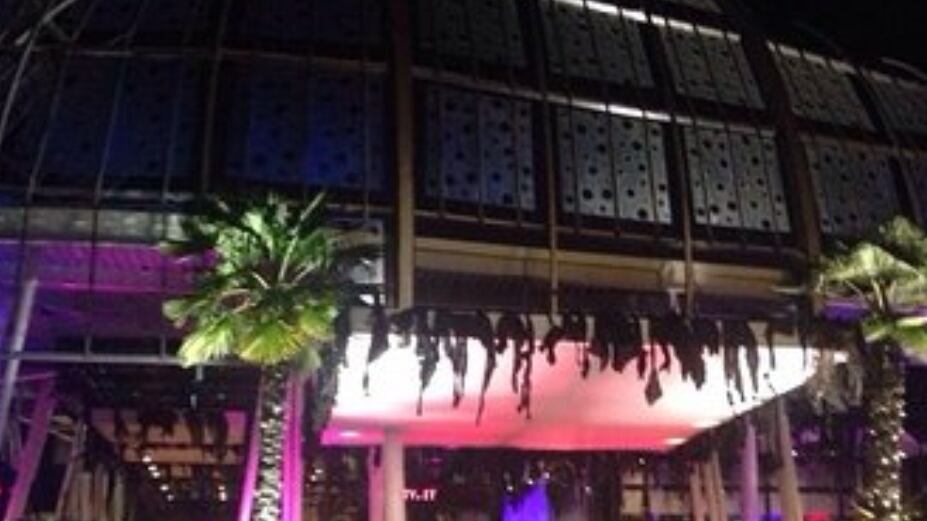 Sequestrato e derubato nel parcheggio della discoteca Odissea