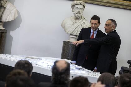 Roma, ecco il nuovo stadio 12