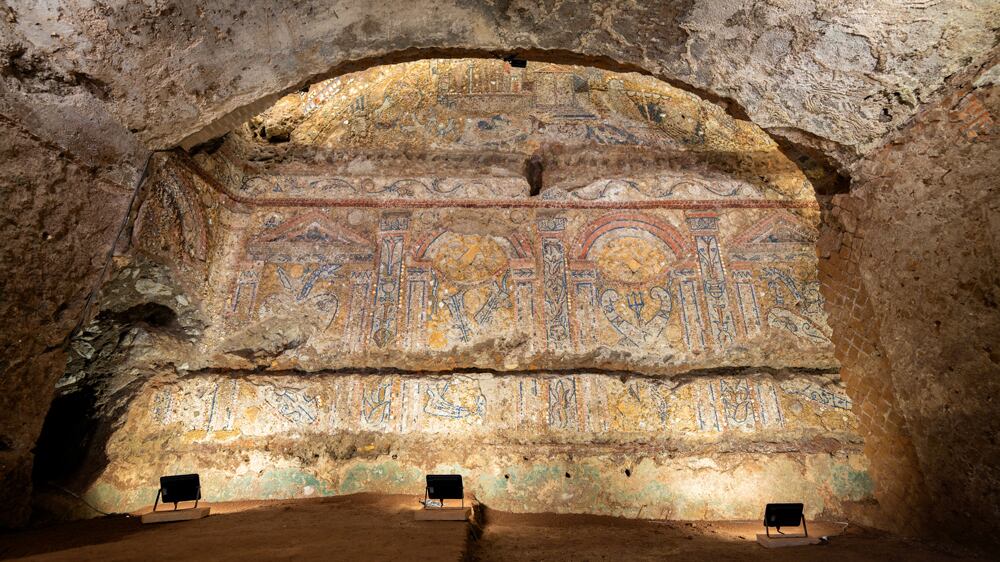 Una nuova domus con mosaici mai rinvenuti prima: la scoperta al Colosseo