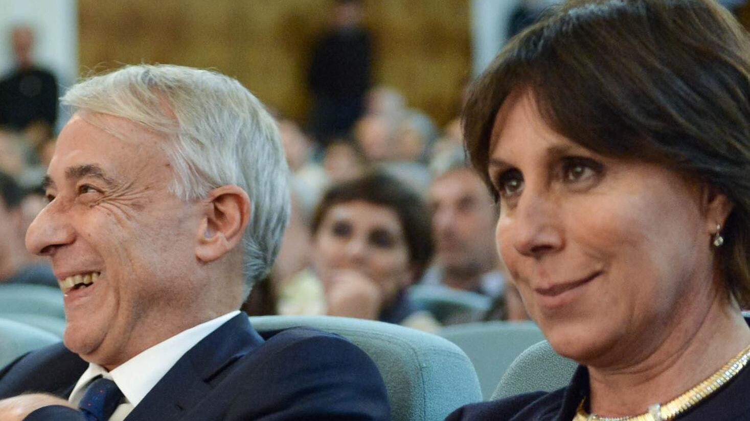 Così Pisapia spende e spande per profughi, rom e moschee
