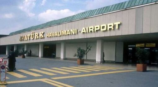 Istanbul, esplosioni in aeroporto 4