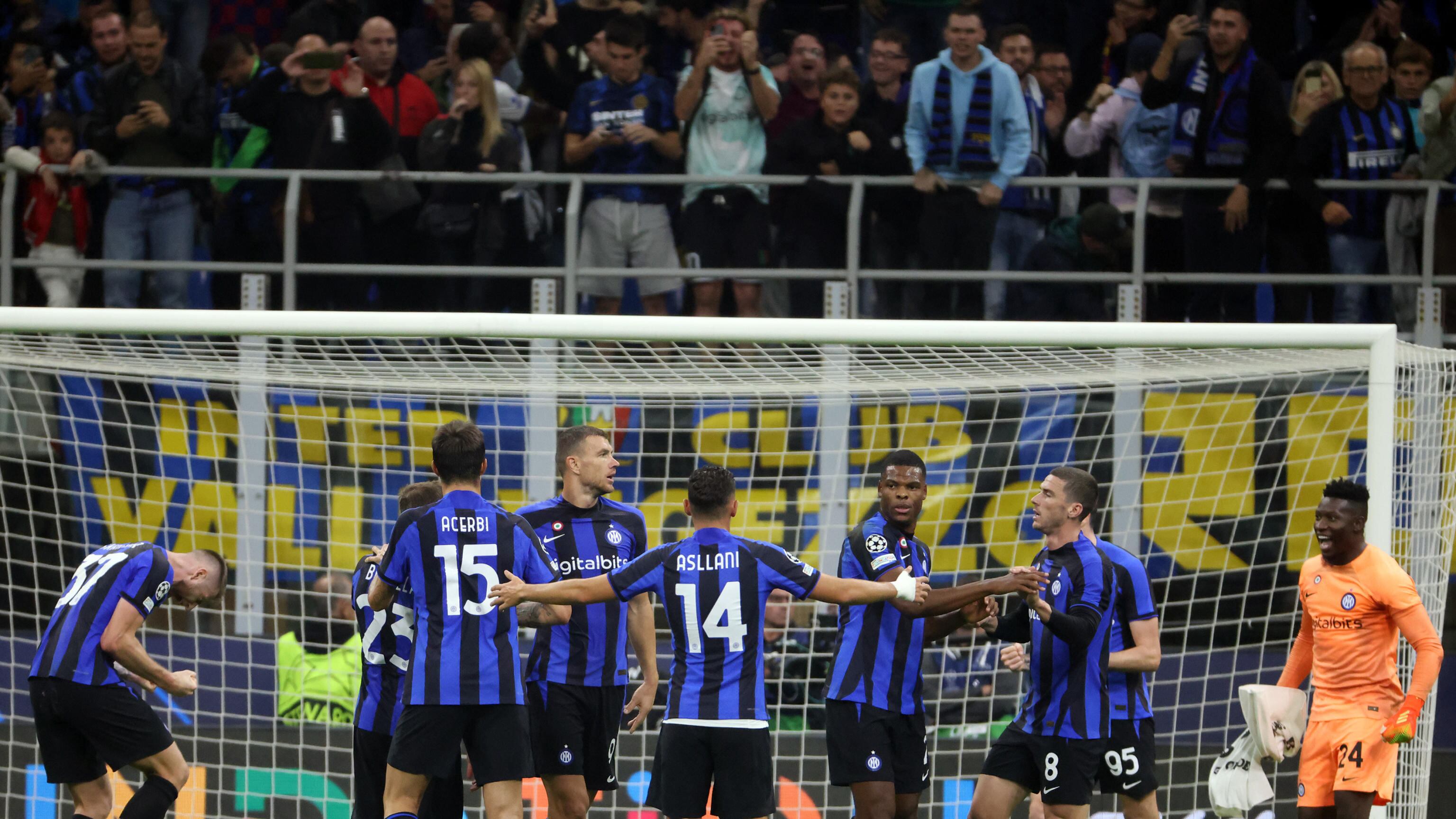 Una notte da vera Inter. E Inzaghi trova la Barça di salvataggio