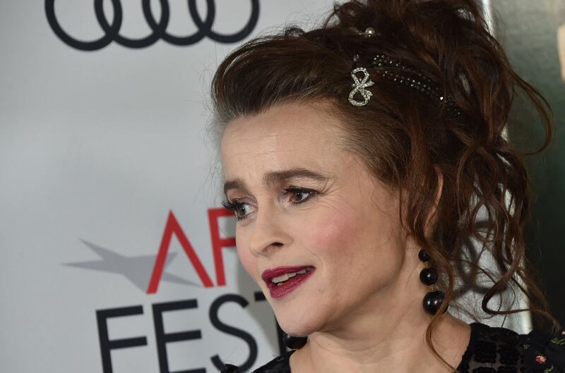 The Crown, il cast sul red carpet: foto 8