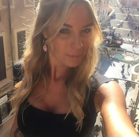 Eleonoire Casalegno, lato b sexy al mare 9