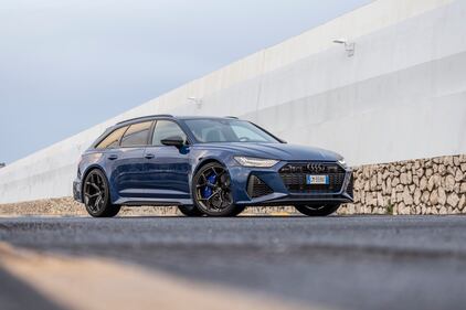 Audi RS6 Performance 2023: guarda la gallery del primo contatto 1