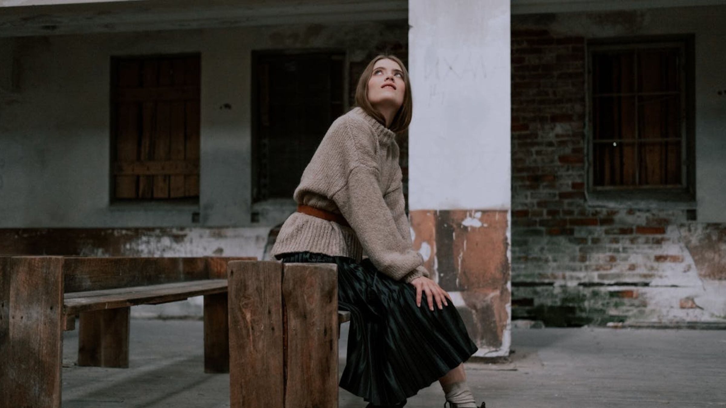 Gonne lunghe: i modelli da scegliere questo autunno e come abbinarle