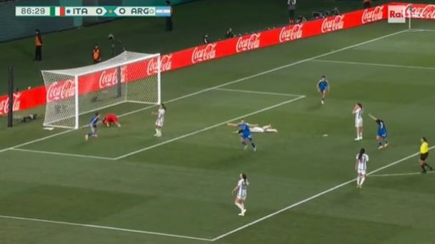 Mondiali di calcio 2026: la Rai si aggiudica 35 match, Dazn punta al bottino pieno