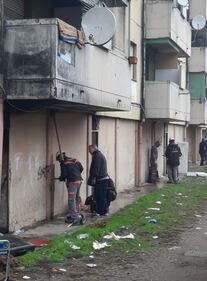 L'operazione della polizia in via Bolla  a Milano 9