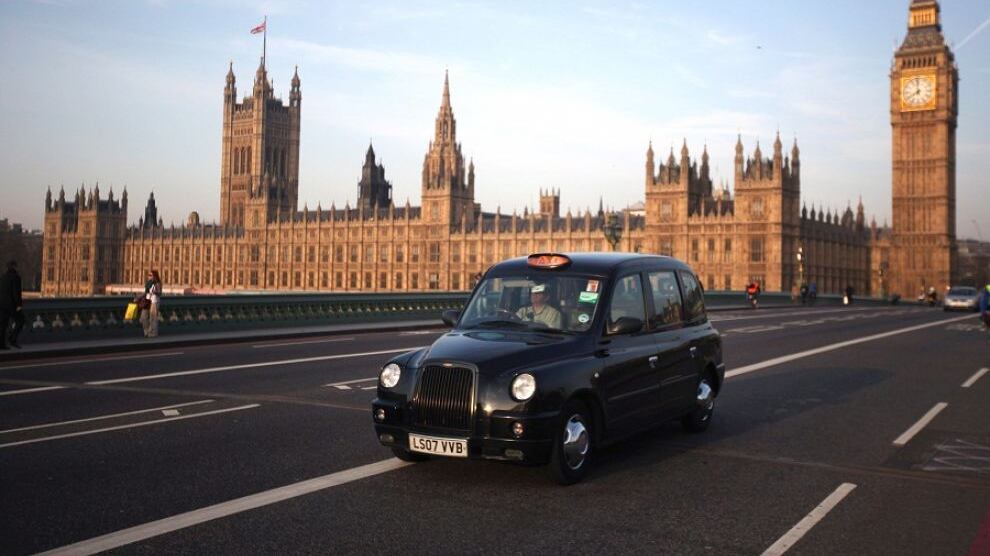 Chiuso lo spazio aereo al di sopra di Londra