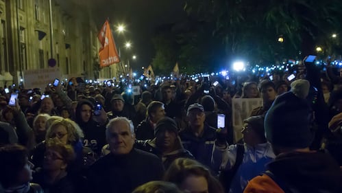 Budapest, migliaia in piazza contro la "internet-tax" 4