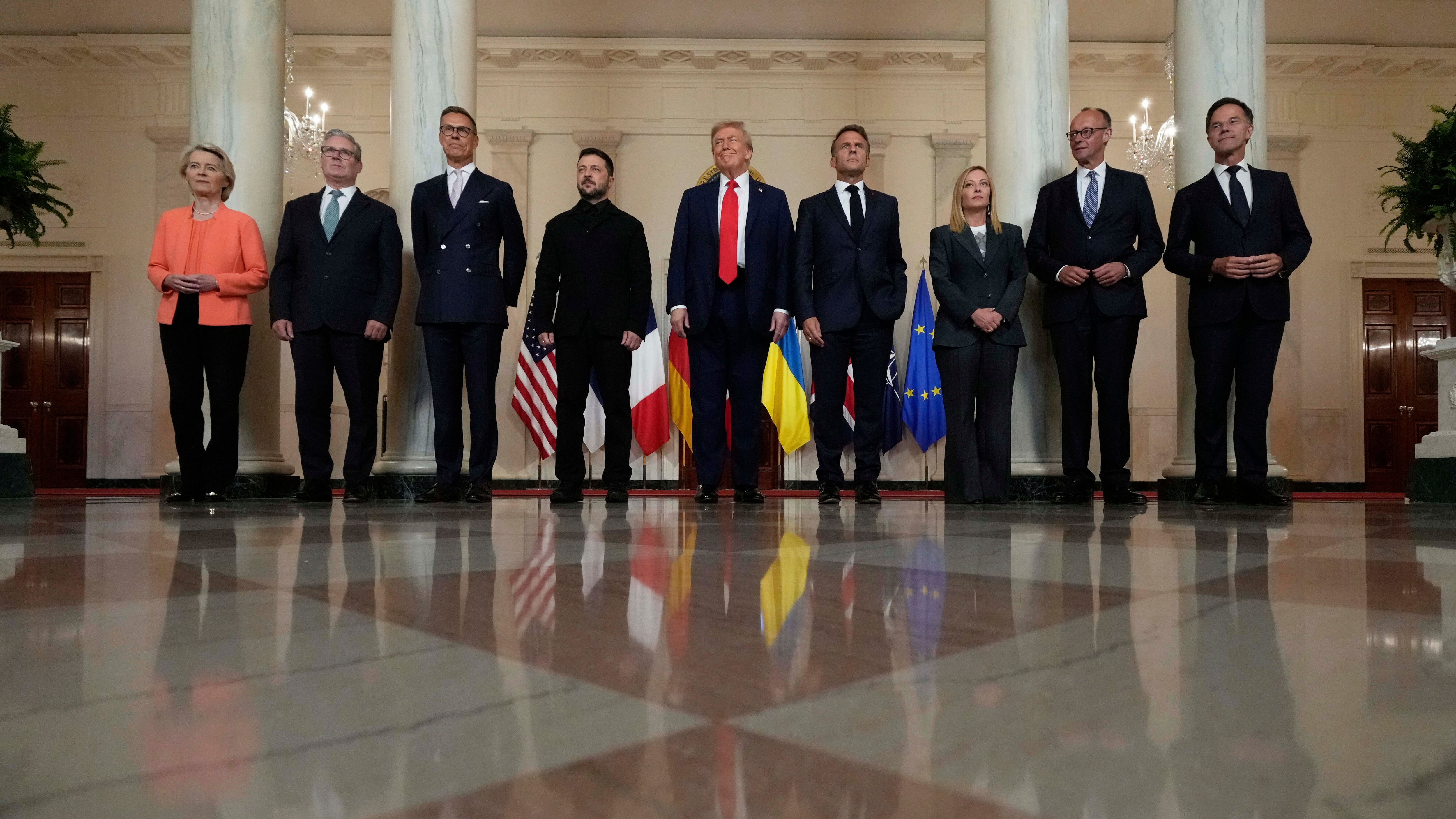 Zelensky, Trump e i leader europei alla Casa Bianca, ecco com'è andata. Vertice con Putin entro agosto