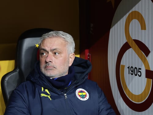 Il “salto della scimmia” costa a Mou 4 turni di squalifica