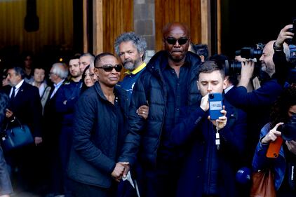 Le lacrime e gli abbracci per l'addio a Julia Ituma 4