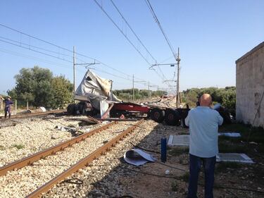 FOTO Incidente ferroviario Puglia 4