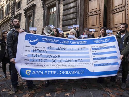 "Inadeguato a fare il ministro". Mozione di sfiducia contro Poletti