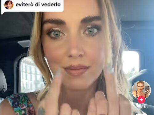 Social, dito medio e cachet: nuove polemiche per Chiara Ferragni a Sanremo