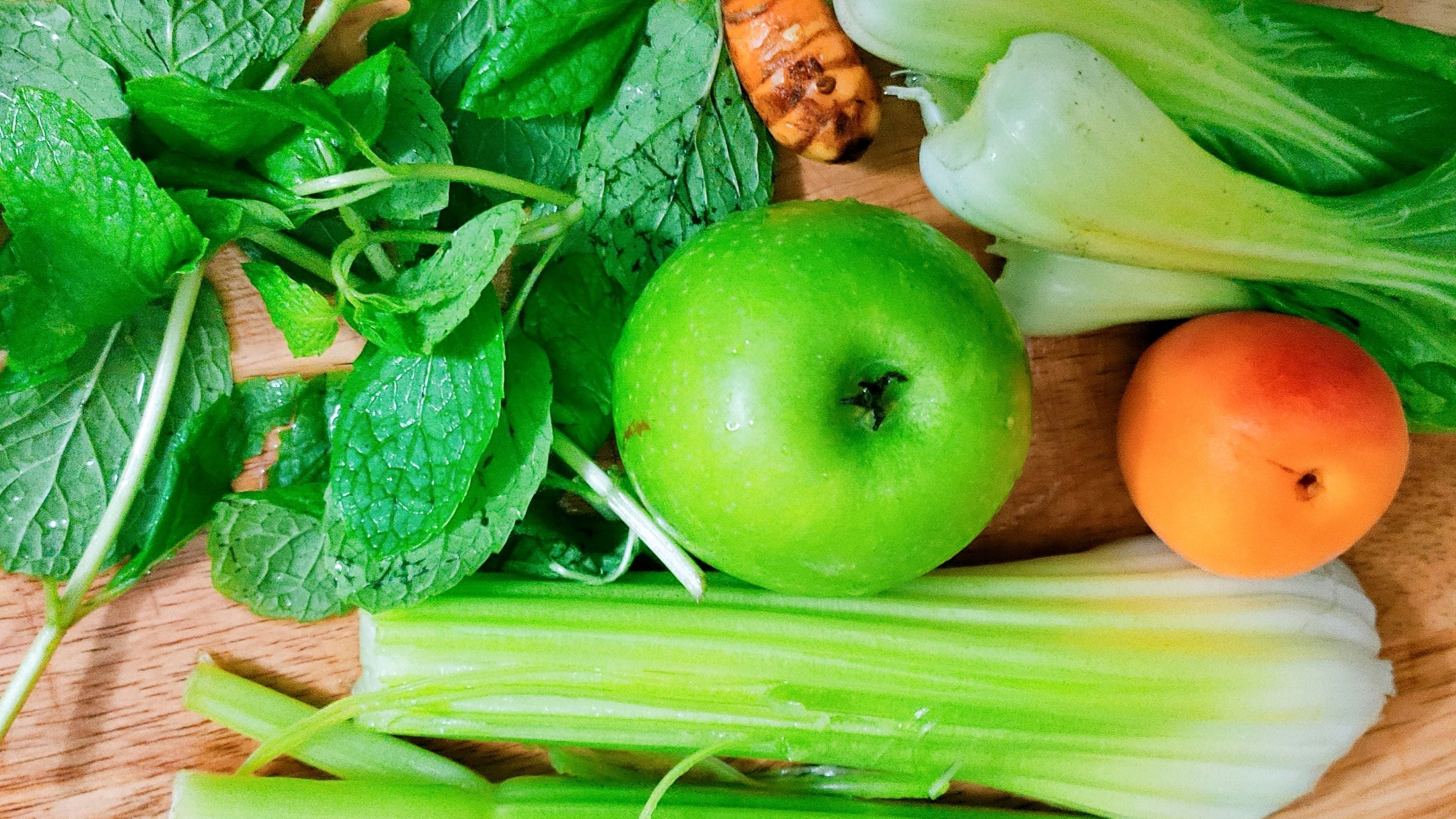 Basta lavare bene frutta e verdura per eliminare i pesticidi? Ecco cosa dice uno studio