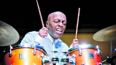 Roy Haynes, il re del ritmo con la sua batteria jazz