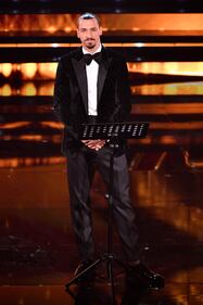 Ibrahimovic alla finale di Sanremo 2021 5