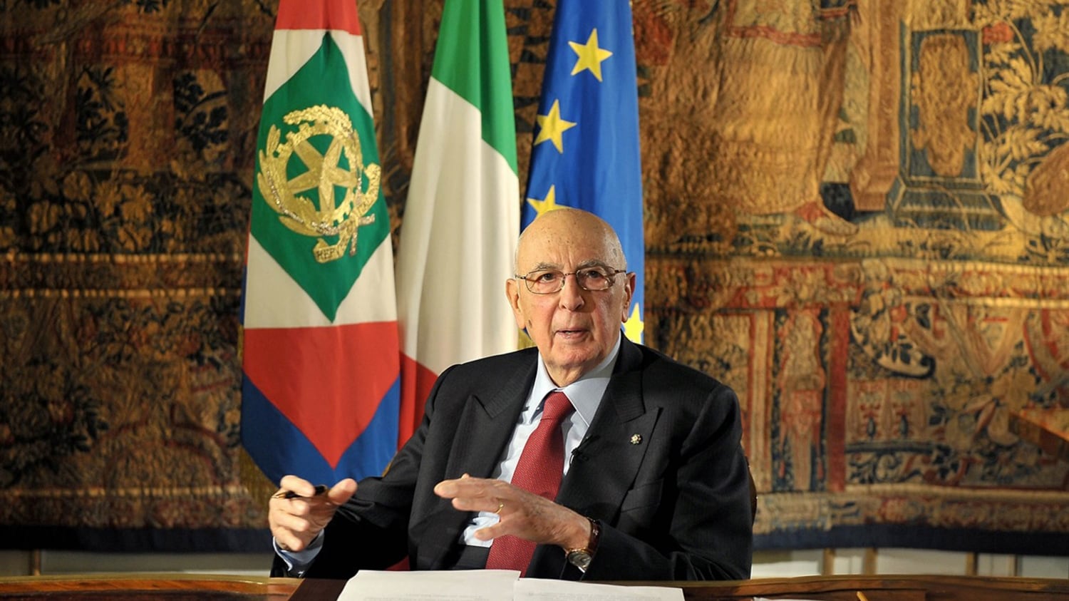 Il testamento di Napolitano: blinda Renzi e l'euro