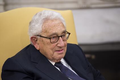 Kissinger con Trump nella Studio Ovale 3
