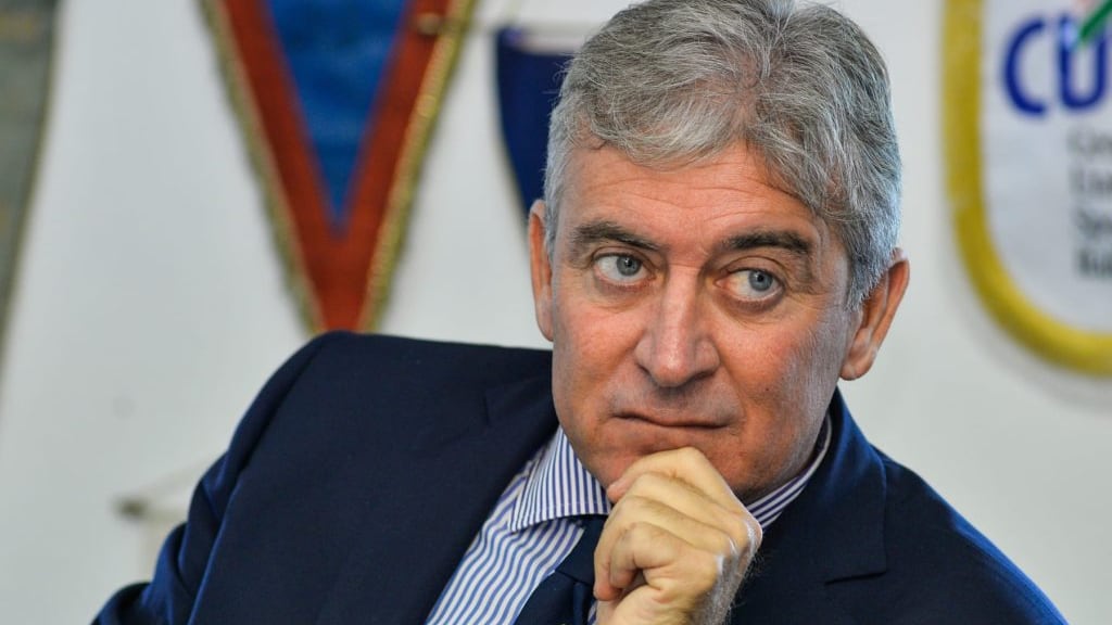 "Veniva a prendermi a scuola. E nella nostra Cagliari ero il bimbo più invidiato"