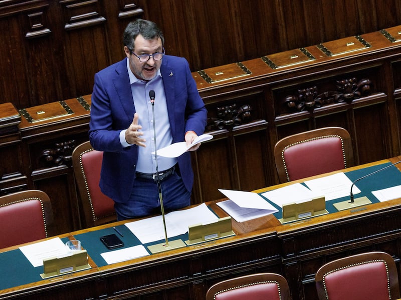 Salvini al Giornale: “In pensione a 64 anni, stretta anti maranza e no ai tribunali islamici. L’autonomia? Battaglia di 30 anni”