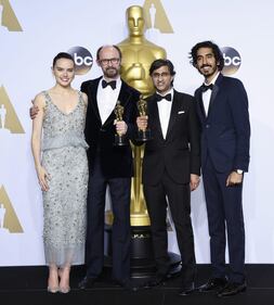 Oscar 2016: tutti i look dal red carpet 30