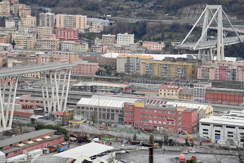Crollo del Ponte Morandi 2