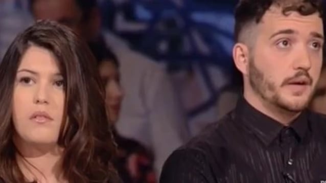 "I rom non sono uguali a noi...". Applausi in tv, poi cala il gelo