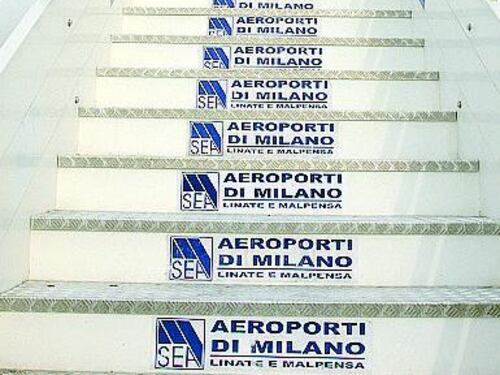 Sorpresa in bilancio, Sea handling non fallisce