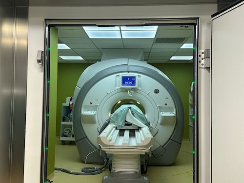 La nuova tecnologia unica in Europa per curare Parkinson e tumori