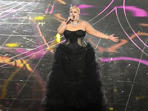 Sanremo 2024: ecco il look della prima serata del Festival di BigMama