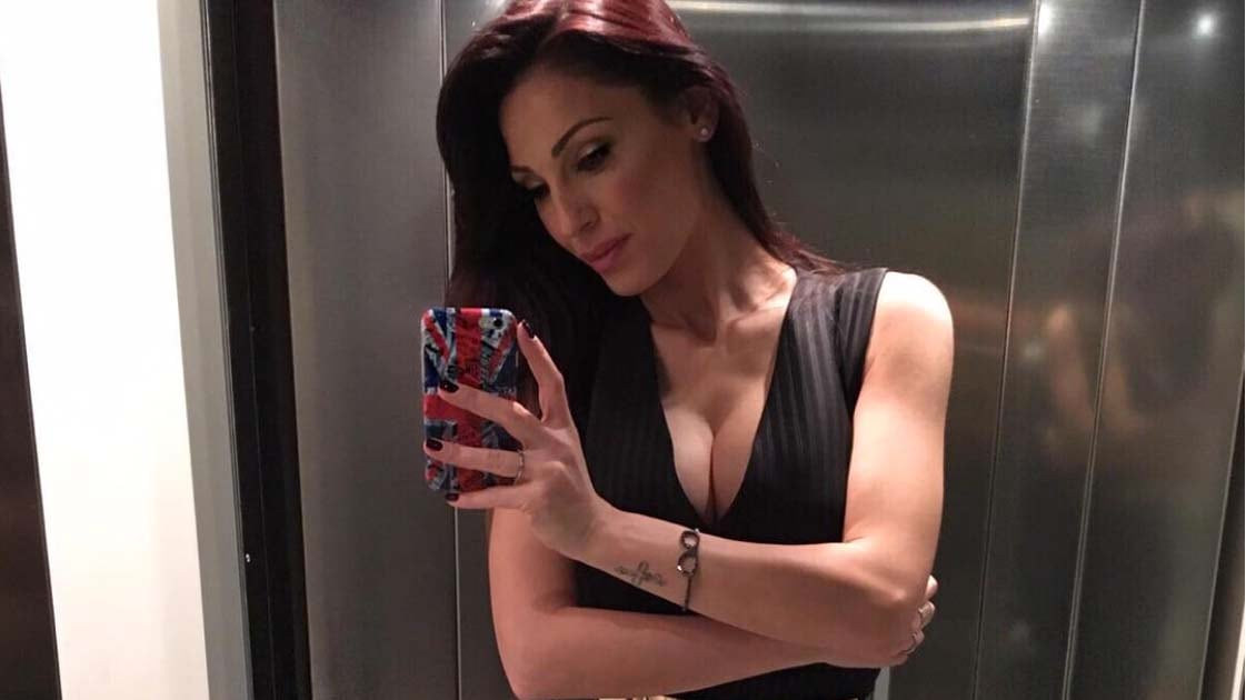 Anna Tatangelo: "Paura delle amicizie sbagliate"