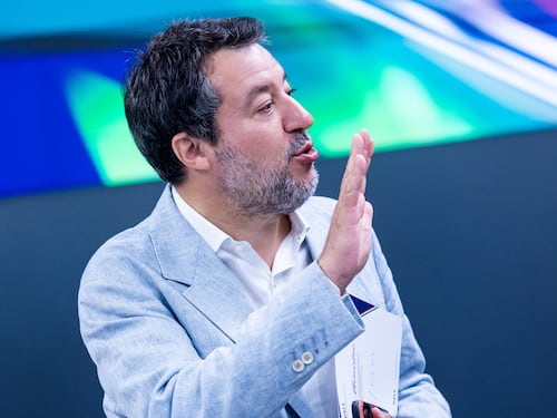 Vasche sicure, passa la legge contro i bocchettoni irregolari