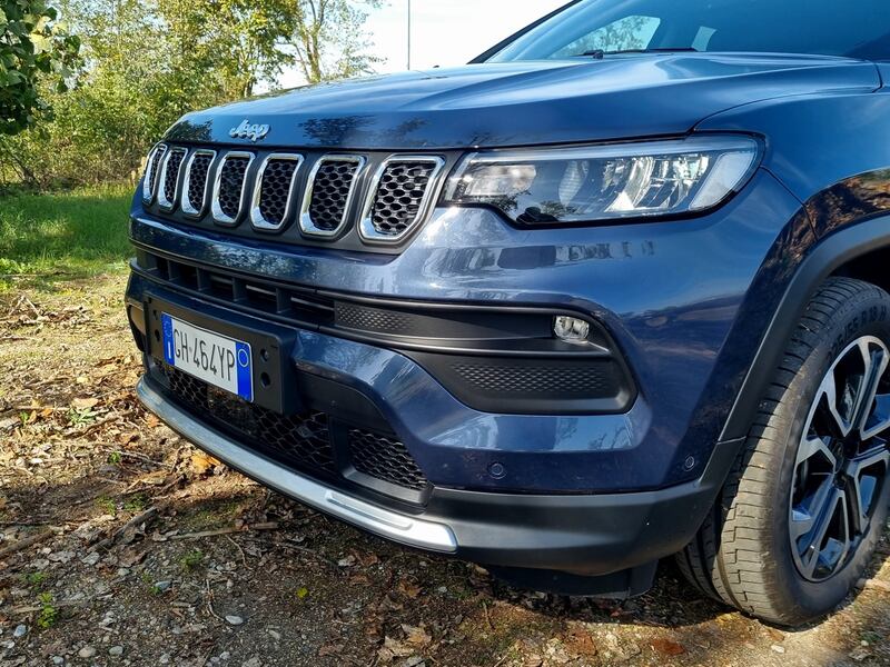 Jeep Compass e-Hybrid: guarda la gallery della prova su strada 8