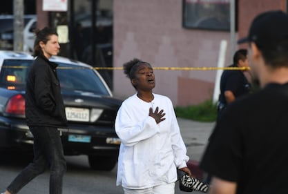 Sparato il rapper americano Nipsey Hussle. Panico a Los Angeles  9