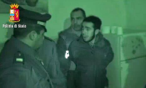 Il blitz per arrestare il "foreign fighter" 3
