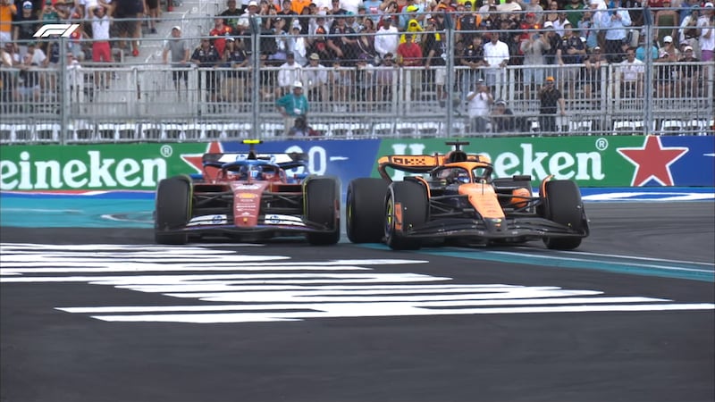 Leclerc primo nelle libere La Rossa rivista per ora vola