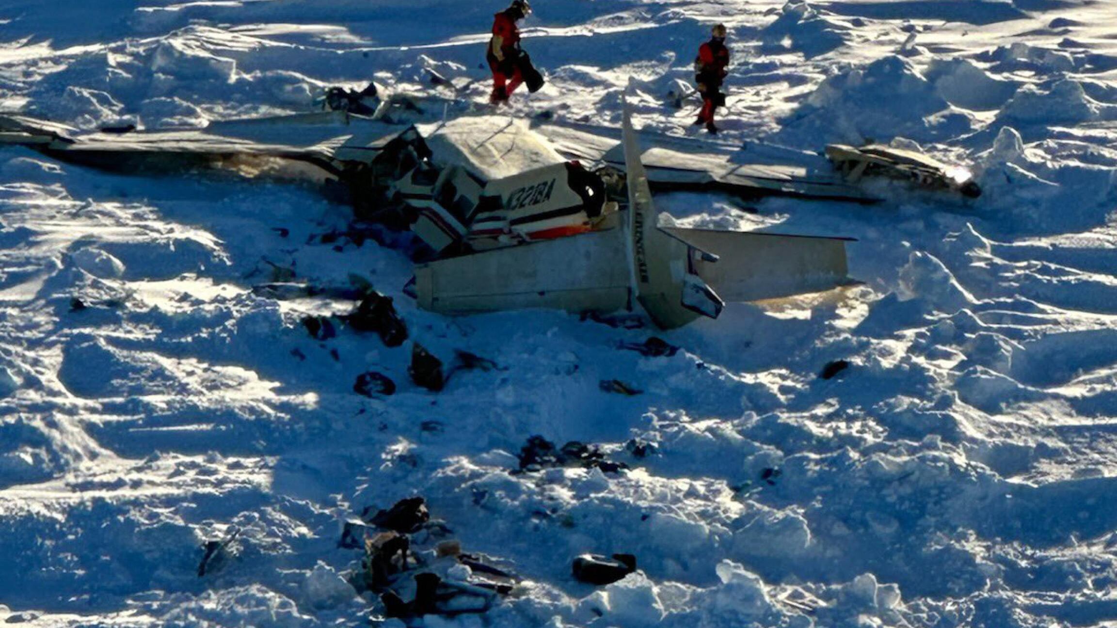 Volo scomparso in Alaska, individuati i rottami tra i ghiacci: non ci sono sopravvissuti
