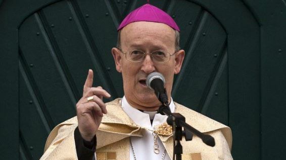 L'arcivescovo ungherese: "L'immigrazione porta all'islamizzazione dell'Europa"