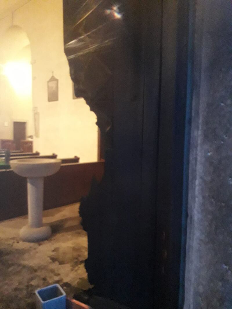 Rovereto, incendiato il portone della chiesa che ospitò il presepe anti-abortista 6